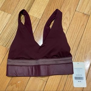 Fabletics - Valetta Medium Support Sports Bra (S)